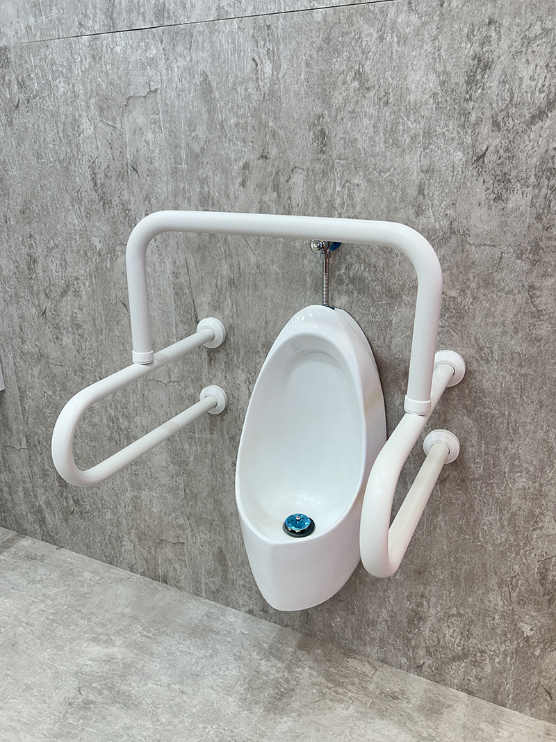 9007小便器扶手